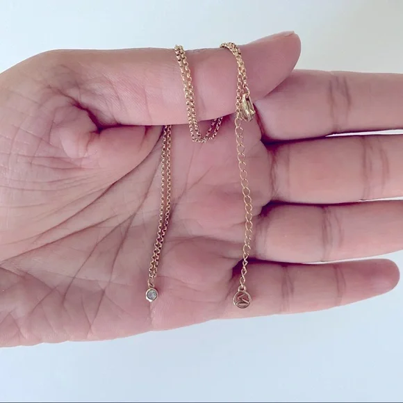 Mejuri Gold Necklace with White Pendant - Picture 7 of 7